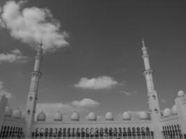 mezquita en abu dhabi foto
