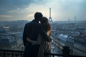 romántico Pareja mirando a eiffel torre en París, Francia, una vez en París. Pareja posterior ver en el techo en contra el eiffel torre, ai generado foto