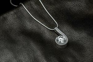 Diamond pendant necklaces photo