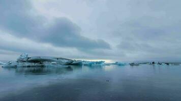 Jokulsarlon Lagoon. Iceland Time Lapse video