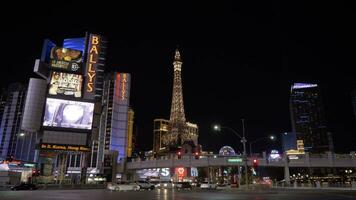 las vegas, Nevada, 2019 - eiffel toren en stad centrum Bij nacht video