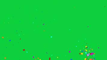 confetti deeltje explosie animatie bedekking effect Aan groen scherm achtergrond voor partij, viering, festival, winnaar, verjaardag evenement enz video