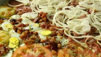 Herstellung Pizza das traditionell Weg, Brasilianer Pizzeria video