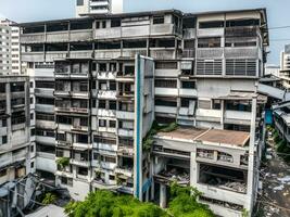 antiguo Departamento edificio en el ciudad de hong kong foto