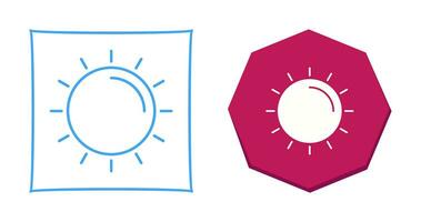 Sun Vector Icon