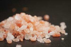 Raw dried pink Himalayan salt photo