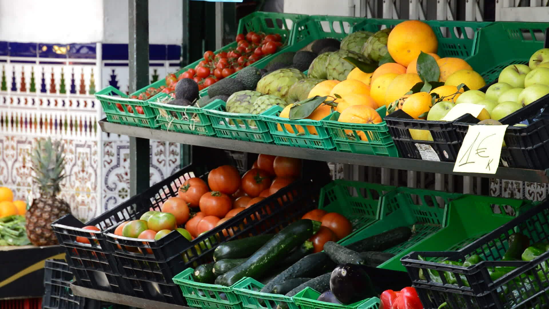 Fruit on display outside shop selling fruit and vegetables. 34047103