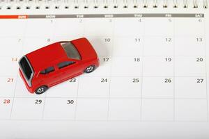 Calendar and car insurance premium payment appointments photo