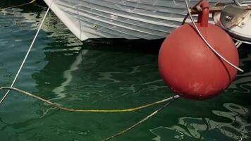 barca e il mare acqua video