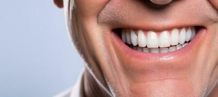 generativo ai, mayor hombre boca o dientes sonriente, higiene o dental limpieza cosmético Servicio foto