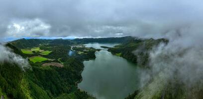 miradouro da vista hacer rei - azores, Portugal foto