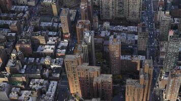 paysage urbain de plus haut est côté quartier dans Manhattan. Résidentiel district. aérien voir. Nouveau york ville, uni États de Amérique video