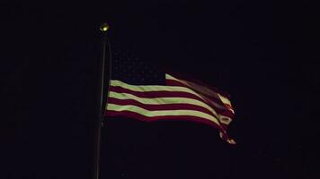 bandera americana en la noche video