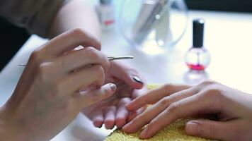 manicure Doorzichtig nagelriem professioneel tangen video