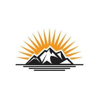 Mountain icon Logo Template Vector illustration design