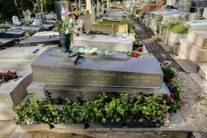 Memorials in Paris photo