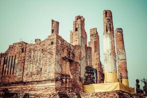 Ayutthaya Historical Park, Ayutthaya, Thailand. photo