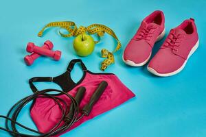 zapatillas, centímetro, verde manzana, peso pérdida, correr, sano comiendo, sano estilo de vida concepto foto