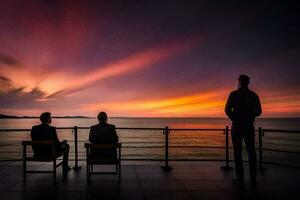 siluetas de Tres hombres sentado en sillas mirando a el puesta de sol. generado por ai foto