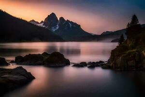 un hermosa puesta de sol terminado un lago y montañas. generado por ai foto