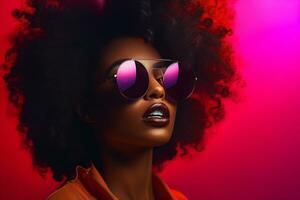 ai generado estudio retrato de un hermosa negro piel africano mujer en Gafas de sol en diferente colores antecedentes foto