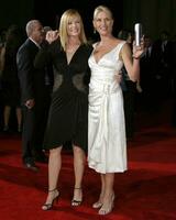 Marg Helgenberger Nicolette Sheridan 32nd Peoples Choice Awards Shrine Auditorium Los Angeles, CA January 10, 2006 photo
