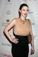 los ángeles, sep 25 - michelle trachtenberg llega a el rosado fiesta 2010 a w hollywood hotel en septiembre 25, 2010 en los ángeles, California foto