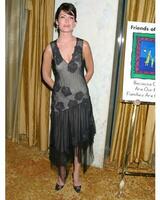 Lara Flynn Boyle Family Matters Benefit Friends of the Family Annual Gala IHO Cedric the Entertainer Regent Beverly Wilshire Hotel Los Angeles CA June 3 2005 photo