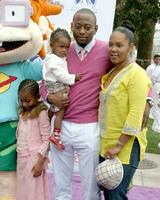 Omar Epps and family Nickelodeon Presents Fairypalooza Premiere of Rugrats Tales From The Crib Snow White Nickelodeon Animation Studios Burbank CA September 24 2005 photo