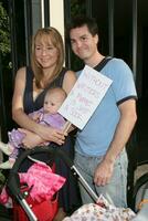 Megyn Price  Family Screen Actors Guild Support the Writers Guild of America Strike Outside NBCUniversal Studios Lot Lankershim Blvd Los Angeles CA November 13 2007 2007 photo