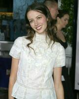 amy acker serenidad estreno ciudad caminar universal ciudad California septiembre 22 2005 foto