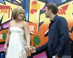 Kelly Clarkson  Ryan Seacrest Teen Choice 2007 Gibson Amphitheatre Universal Studios Los Angeles CA Aug 26 2007 2007 photo