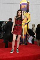 Kristen Stewart arriving at the 2009 MTV Movie Awards in Universal City CA on May 31 photo