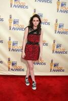 Kristen Stewart arriving at the 2009 MTV Movie Awards in Universal City CA on May 31 photo