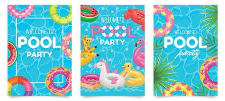 piscina fiesta póster. Bienvenido a piscina fiesta volantes con nadando piscina, flotante anillos y tropical hojas vector conjunto