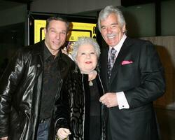 Estelle Harris  Son with Dennis Farina The Grand Premiere Cinerama Dome ArcLight Theaters Los Angeles CA March 5 2008 photo