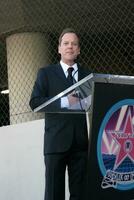 Kiefer Sutherland  Joel Schumacher at the Hollywood Walk of Fame ceremony for Kiefer Sutherland in Hollywood CA December 9 2008 photo