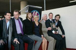 Kiefer Sutherland  Family at the Hollywood Walk of Fame ceremony for Kiefer Sutherland in Hollywood CA December 9 2008 photo