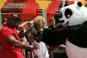 Miguel Clark Duncan kung fu panda la estreno graumans chino teatro los angeles California mayo 31 2008 foto