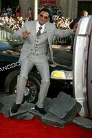Will Smith arriving at Graumans Chinese Theater for the premiere of Hancock in Los Angeles CA on June 30 2008 photo