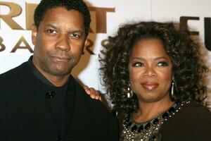 Denzel Washington  Oprah Winfrey The Great Debaters Premiere ArcLight Cinerama Dome Theater December 11 2007 Los Angeles CA 2007 photo