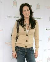 Annabeth Gish John Varvatos Stuart House Benefit John Varvatos Store Los Angeles, CA March 19, 2006 photo