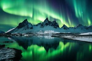 Aurora borealis en Islandia con nieve cubierto montañas y reflexión ai generado foto