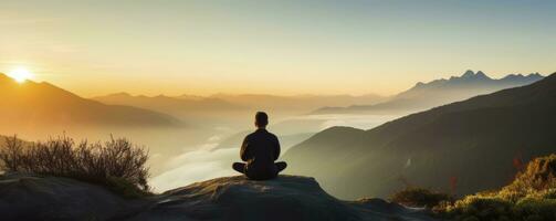 meditación a montaña paisaje a atardecer, generativo ai foto