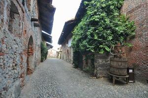 villa medieval de ricetto en candelo foto