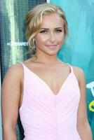 Hayden Panettiere arriving at the Teen Choice Awards 2009 at Gibson Ampitheater at Universal Studios Los Angeles CA on August 9 2009 photo