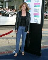 Nancy Travis Girl SInging Group The Sisterhood of the Traveling Pants Premiere Hollywood CA May 31 2005 photo