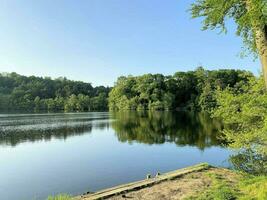 un ver de blake mero lago cerca ellesmere en Shropshire foto