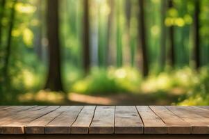 ai generado vacío de madera mesa con borroso pino arboles bosque y Dom ligero eje bokeh antecedentes ai generado foto