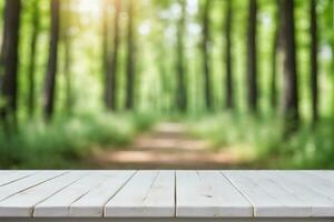 ai generado vacío blanco de madera mesa con borroso pino arboles bosque y Dom ligero eje bokeh antecedentes ai generado foto